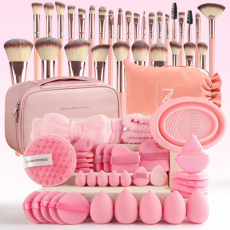 Voyage Queens - 67-Piece Makeup Brush and Sponge Kit - Voyage Queens