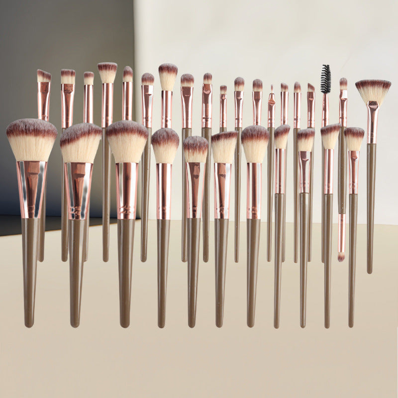 Voyage Queens - 67-Piece Makeup Brush and Sponge Kit - Voyage Queens