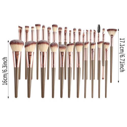 Voyage Queens - 67-Piece Makeup Brush and Sponge Kit - Voyage Queens